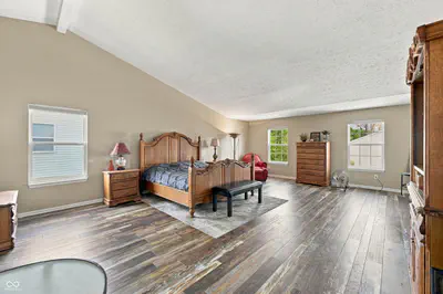 10133 Wellborne Drive, Indianapolis - 24