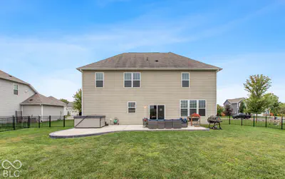 8284 Terryglass, Avon - 9