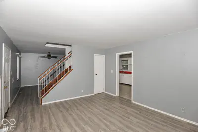 3285 Macarthur Lane, Indianapolis - 5