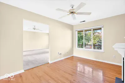 528 Hunters Drive, Carmel - 15