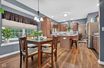 8642 Black Stone Xing, Avon - 12