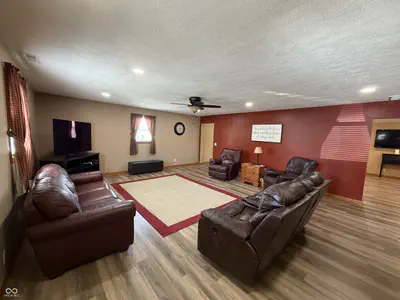 824 George Street, Rushville - 12