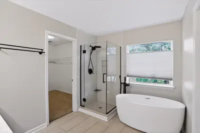 11810 Queenwood Court, Fishers - 38
