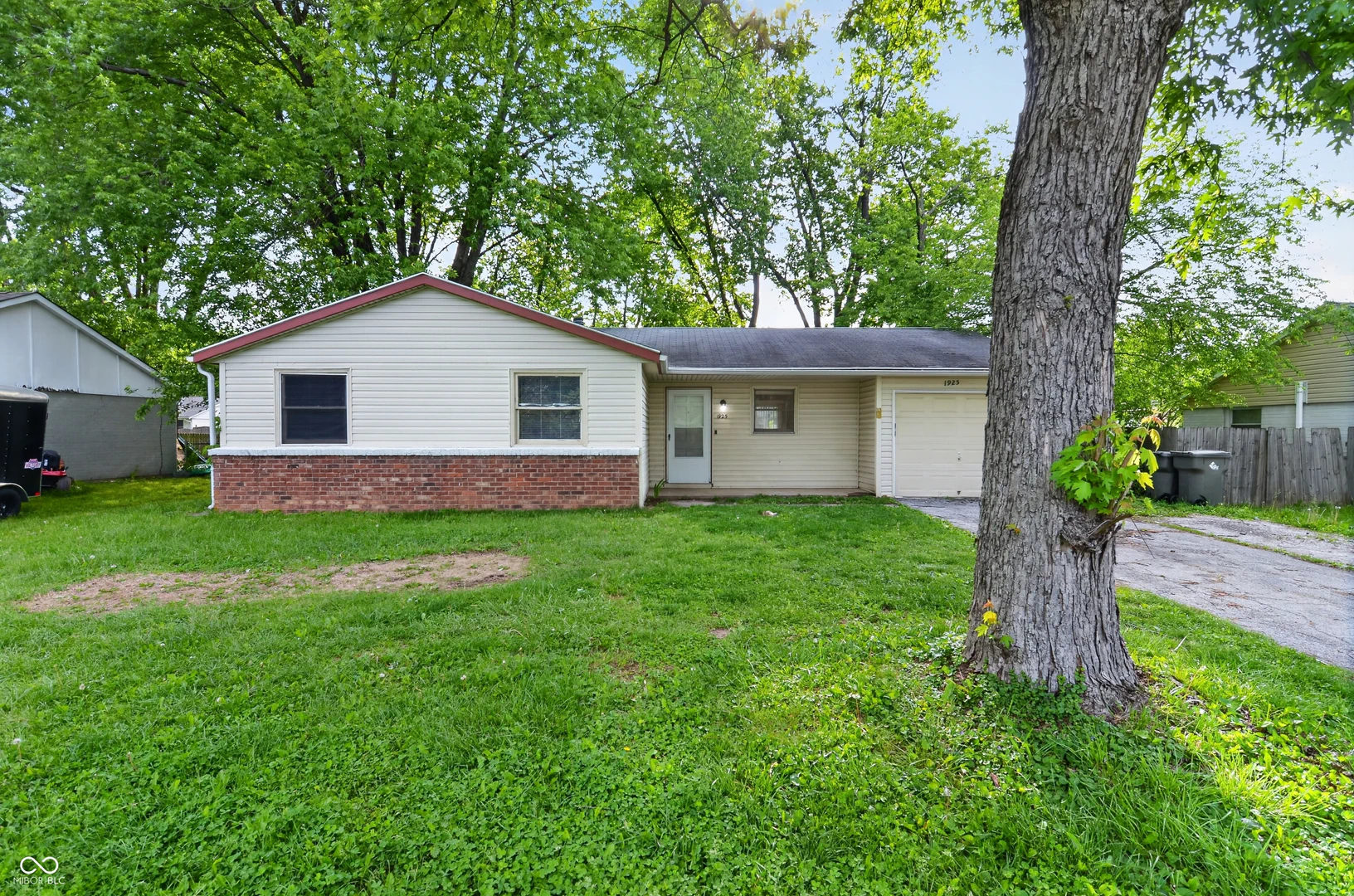 1925 Mitthoefer Road, Indianapolis