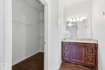 2121 Grenville Street, Carmel - 25