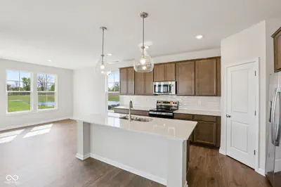 15989 Tharp Woods Drive, Fishers - 9