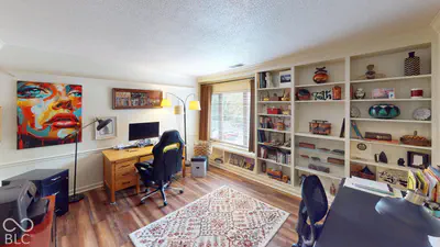 201 Bluffs Circle, Noblesville - 43