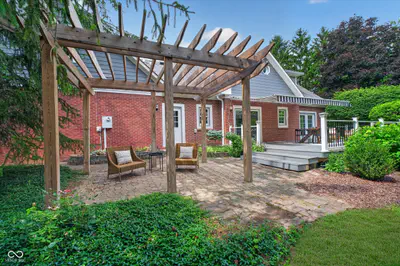 2119 Scarlet Oak Drive, Avon - 57