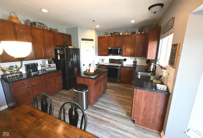 5592 Woodhammer, McCordsville - 4