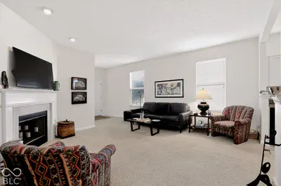 3731 White Cliff Way, Whitestown - 6