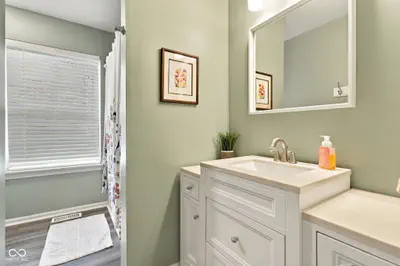 6537 Mallard Landing, Fishers - 26