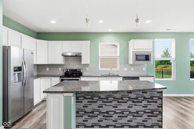 574 Harstad Boulevard, Westfield - 5