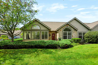 16615 Brownstone Court, Westfield