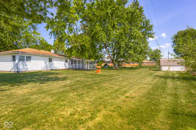 2874 S Oakland Drive, Shelbyville - 45