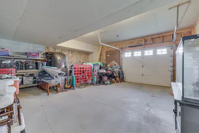 2875 100, Franklin - 64