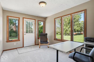1048 Cobblefield Way, Greenfield - 14