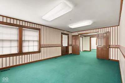 1302 10th Street, Jeffersonville - 45