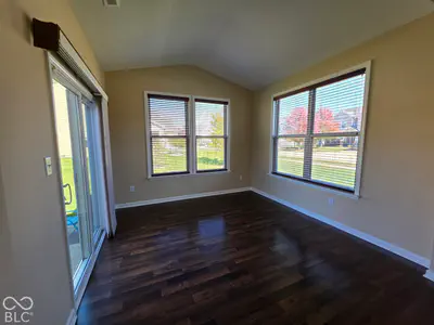 15900 W Rail Drive, Westfield - 11
