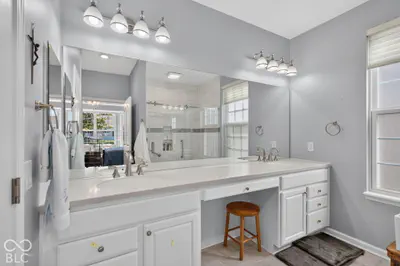 16171 Oakford Trail, Fishers - 32
