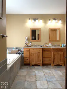 654 900, Crawfordsville - 51