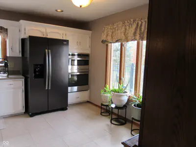 3717 The Courts, Greenwood - 14