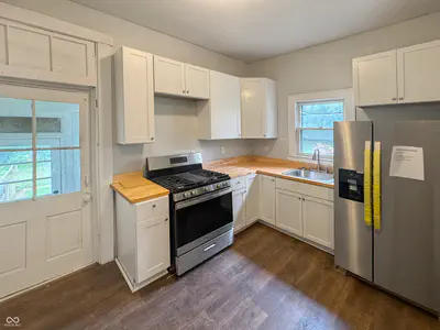 211 Bloomington Street, Greencastle - 5