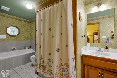 7620 Hall Road, Monrovia - 33