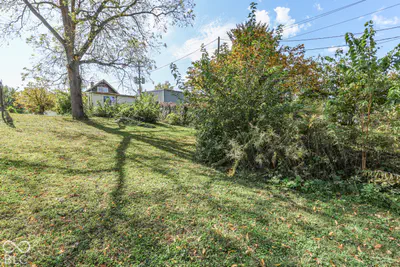 256 W Gimber Street, Indianapolis - 42