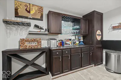8732 Buffett Parkway, Fishers - 41