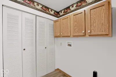 1495 Hedge Court, Greenfield - 24