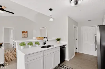 13083 N Sterling Commons, Fishers - 17