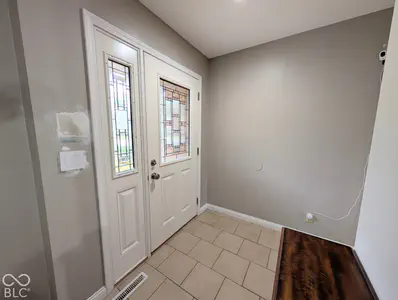 1640 South, Columbus - 3