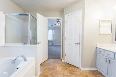8302 Crystal Pointe Lane, Indianapolis - 30