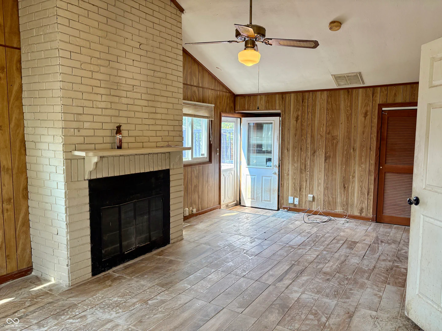 403 Fletcher Lane, Beech Grove