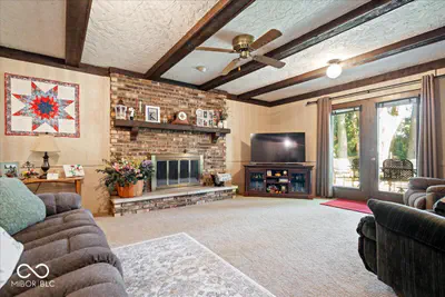 850 Oakwood Drive, Greenwood - 26