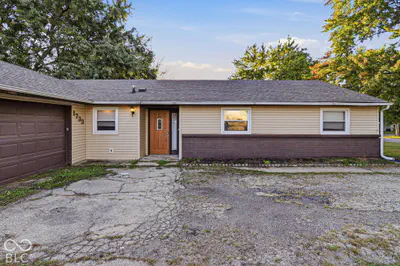 1733 Alimingo Drive, Indianapolis