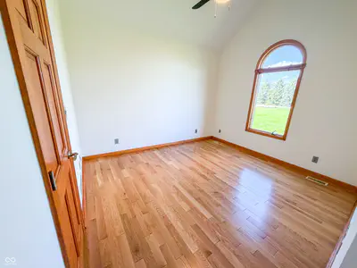 3861 E 300 N, Crawfordsville - 31