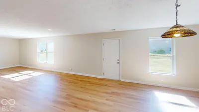 11633 Sinclair Drive, Indianapolis - 18