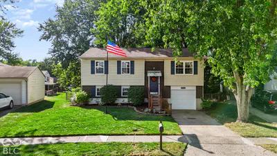 5556 Meckes Lane, Indianapolis - 2