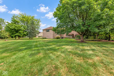 7437 W Banton Circle, New Palestine - 71