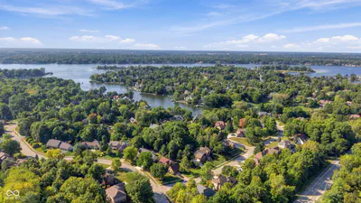 8510 Bluefin Circle, Indianapolis - 53