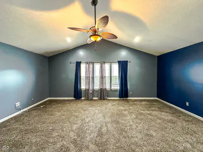8560 Springview Drive, McCordsville - 14