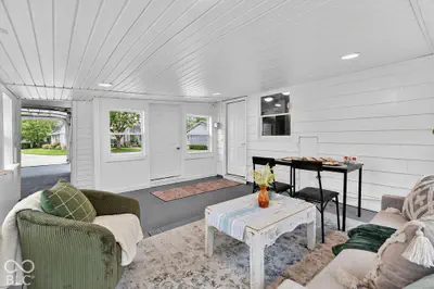 820 E Dunn Avenue, Muncie - 30