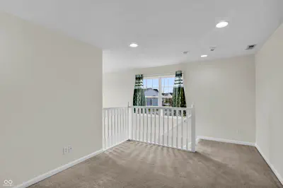 2542 Middle View Drive, Columbus - 23