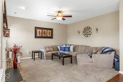 4621 Dane Court, New Palestine - 17