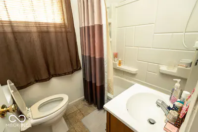 206 23rd Street, New Castle - 18