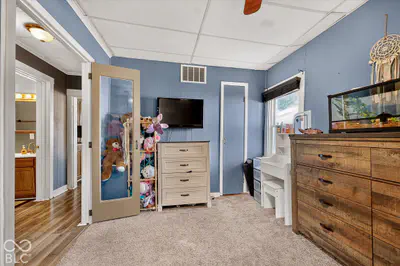 17 W Brown Street, Knightstown - 10