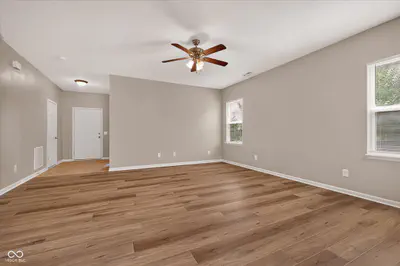 8922 Springview Drive, McCordsville - 6