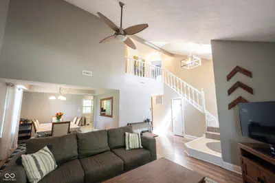 7742 Pennycroft Drive, Indianapolis - 7