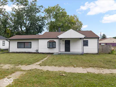 566 Trowbridge Street, Indianapolis - 3
